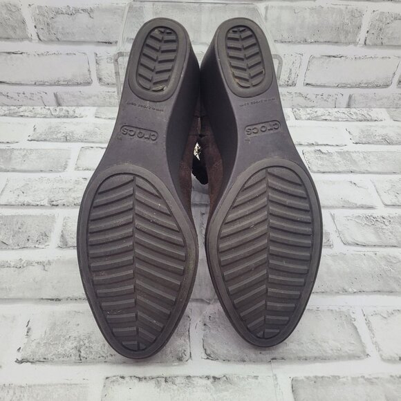 Crocs Brown Suede Wedge Heel Ankle Booties Zip Closure Women's Size 11 - Picture 7 of 8